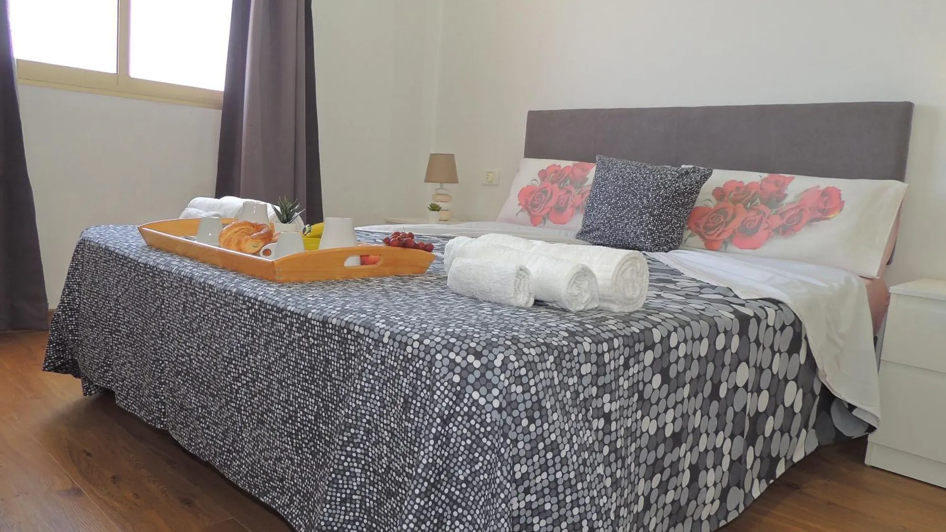 Casa Liotro Comfortable, Panoramic,Central, Near The Sea,Swimming Pool,Wifi,Terrace Los Cristianos  0*, Los Cristianos (Tenerife) Spain