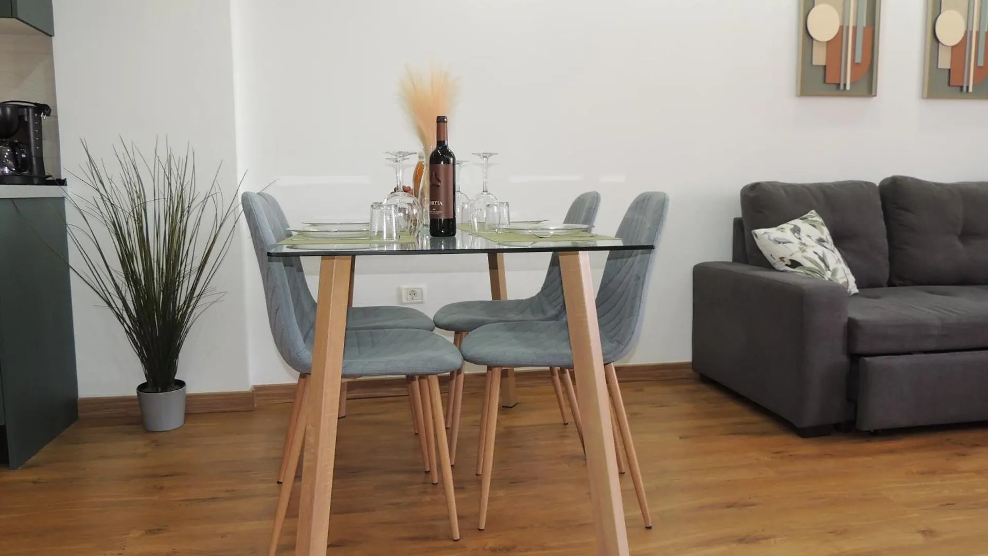 Casa Liotro Comfortable, Panoramic,Central, Near The Sea,Swimming Pool,Wifi,Terrace Los Cristianos